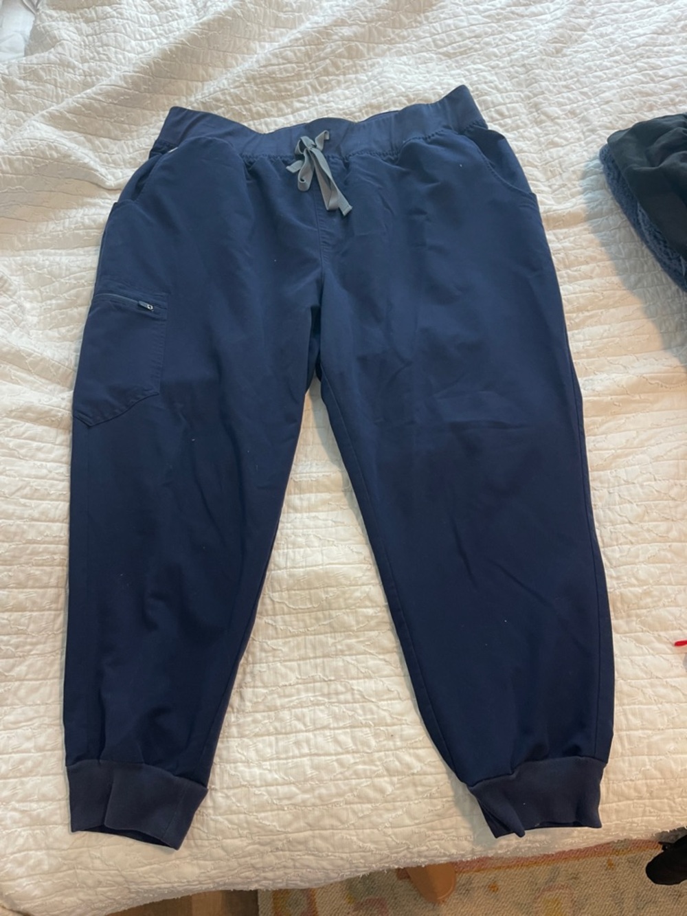 FIGS Navy Jogger Scrub Pant